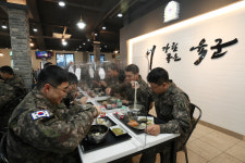 육군32보병사단 ‘더 좋은 병영식당’ 시범 운영