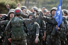 육군56보병사단 오륙강철중대 선발대회 현장에 가다