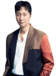 잔잔함 속 ‘해일’ 같은 위력의 지장(智將)을 만나다