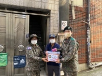 육군50보병사단 서구대대 여성 예비군소대, 지역 참전용사 김장 나눔 봉사활동