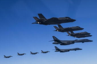 미 B-1B 한반도 전개…한미 연합 공중훈련