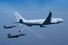 4500미터 상공서 공중급유장치 도킹 흔들림 없이 부드러웠다