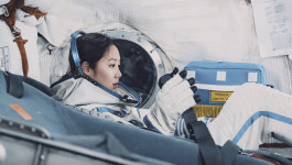 혼자여서  즐거운  당신도 함께여서  행복한  당신도