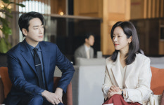 혼자여서  즐거운  당신도 함께여서  행복한  당신도