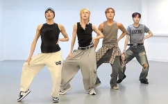 보이, 성별을 깨고 성역을 넘다