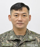 사계절이 머무는 곳, 진해기지사령부에서