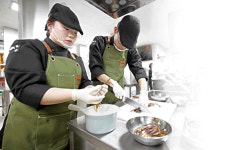 달라지는 급식…육군2작전사 장병 요리경연 한마당 ‘군식대첩’