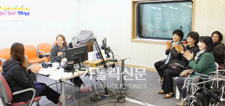 부산평화방송, 청취자 견학 프로그램 인기