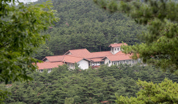 [2017 여름기획/ 외딴곳으로 가서 쉬자] 강원도 양양 ‘오상영성원’