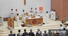 수원교구 이현본당 새 성당 입당미사