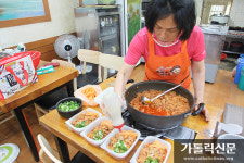 한빛종합사회복지관 ‘좋은날 공동체’, 편부모 가정·기초수급 청소년 위한 반찬 도시락 배달