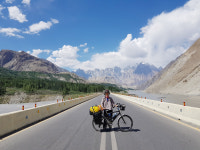 자전거로 1만2500㎞ ‘제로 웨이스트’ 대장정