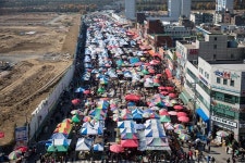 [페북 사람들]모란장은 축제다 