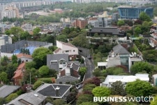  집값 '찔끔' 올랐지만 보유세 부담 '쑥쑥' 