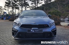  [윤도진의 차알못 시승기]K3 GT, 그리고 바나나맛 우유 