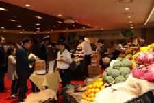  [르포]롯데마트, 고객에게 신선을 묻다 