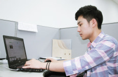 [더벨]게임코치 "게임도 학원에서 배우세요"