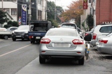 막무가내 주차로 교통흐름 엉망
