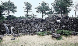 작가의 산책길에 예술작품 추가 설치