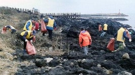 외도동자율방재단 해안환경정비활동 전개