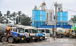 제주 시멘트 인상에 레미콘업계 총파업 결의