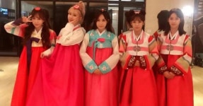 크레용팝 두둠칫 선보인 날...삼촌팬들 “난~감하네~”