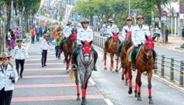 고마로 馬문화축제 거리 행진