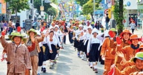[휴플러스]가을빛 내려앉은 서귀포, 축제로 물든다