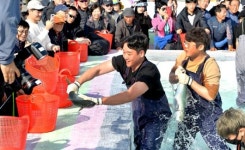 맨손으로 방어잡기