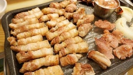 제주도 핫플레이스로 알려진 제주흑돼지 맛집 세화 그때그집, 흑돼지세트메뉴로 한상차림 제공