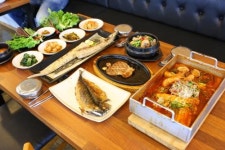 애월바다의 뷰와 함께 식사 가능한 제주가볼만한곳 제주 광해 애월점 