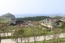 용머리 관리 미흡에 관광객들 불만