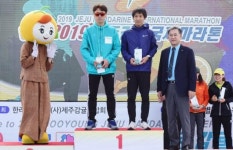 제주감귤마라톤 남녀 하프 마사카즈·윤순남 우승