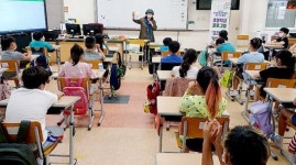 우리 학교 그림책 놀이터 운영
