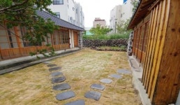제주시 산지천 고씨주택 마당에 제주 일노래