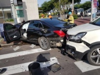 제주보건소 차량 추돌 발생… 2명 경상