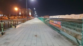 [현장] 탑동광장 폐쇄 방파제·해변 몰려 북새통