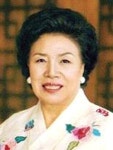 오정희씨 전통천연염색 패션디자인 ‘명장’