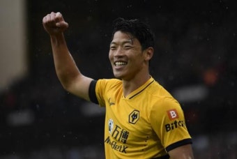 울브스 '황소' 황희찬 EPL 첫 멀티골 폭발