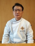 [2021 제주愛빠지다] (14)엘리시안제주CC 총주방장 김화준씨