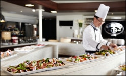 이랜드 크루즈, 여름철 겨냥한 6월 한정 신상품 출시