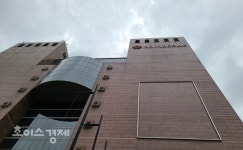 무착륙 국제선 운항...신세계 등 면세점주 장중 껑충