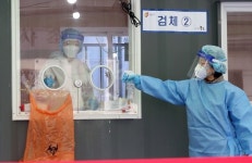 코로나 확진자 급증...메가엠디 · 알서포트 등 교육-재택주 장중 들썩