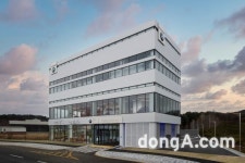 코오롱모터스, BMW 춘천 통합센터 개소