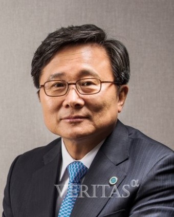 전호환 부산대총장 '부산글로벌포럼' 공동대표 취임