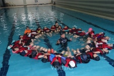 아주자동차대, 초등생 생존수영 교육 위해 실내수영장 지원