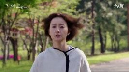 라이브, 효리네 민박 누르고 일요일 비지상파 시청률 1위