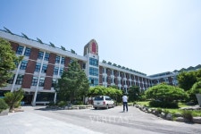 [2019고입잣대] 광역단위 자사고 1인당 장학금 동성고 1위.. 군산중앙 경희 대광 순