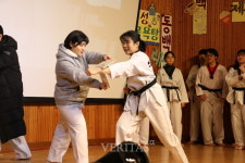 [포토] 남해해성고 2019 동백문화축제.. 멋진 태권무 시범