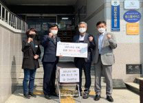 경남대, 지역사회 이웃 위해 마스크 전달